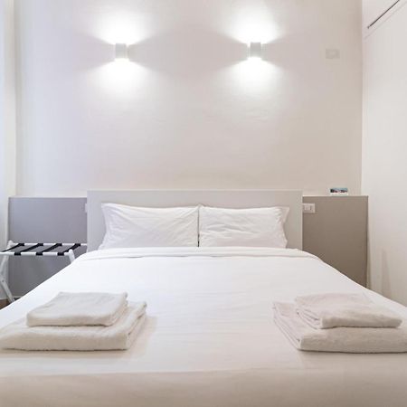 Italianway - Frisi 8 B Apartment Milan Exterior photo